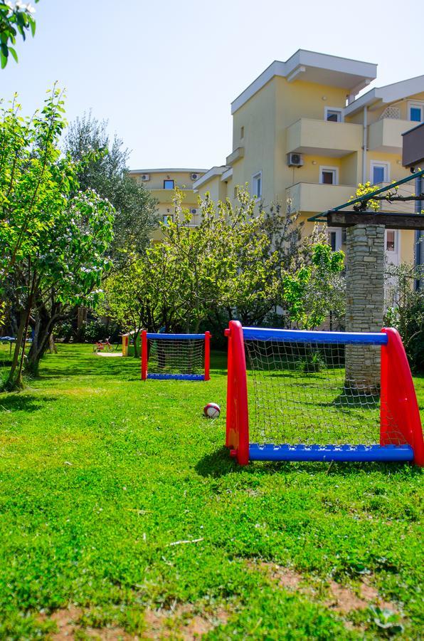Hotel Mir Меджугорье Экстерьер фото