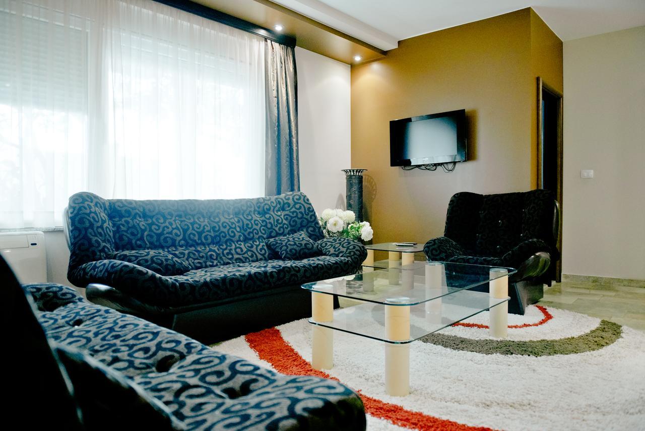 Hotel Mir Меджугорье Экстерьер фото