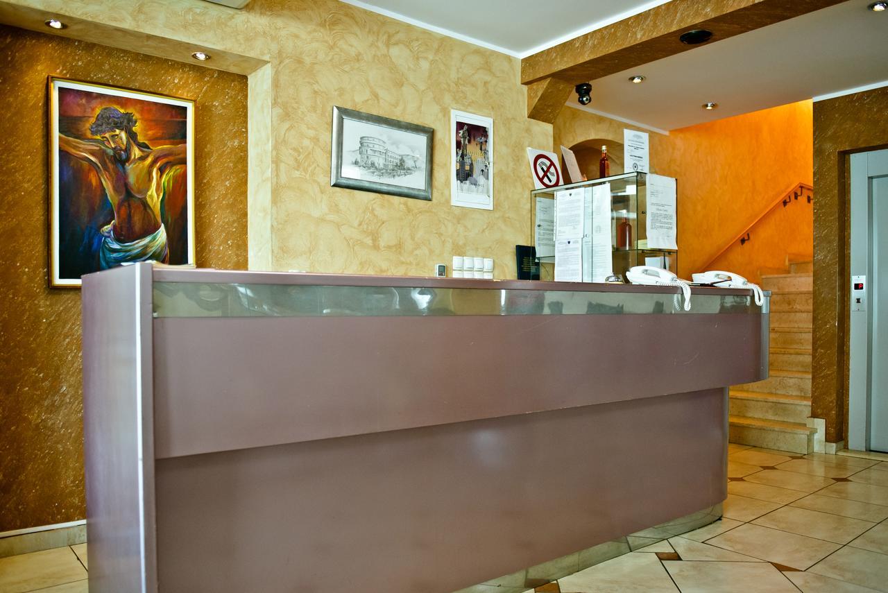 Hotel Mir Меджугорье Экстерьер фото