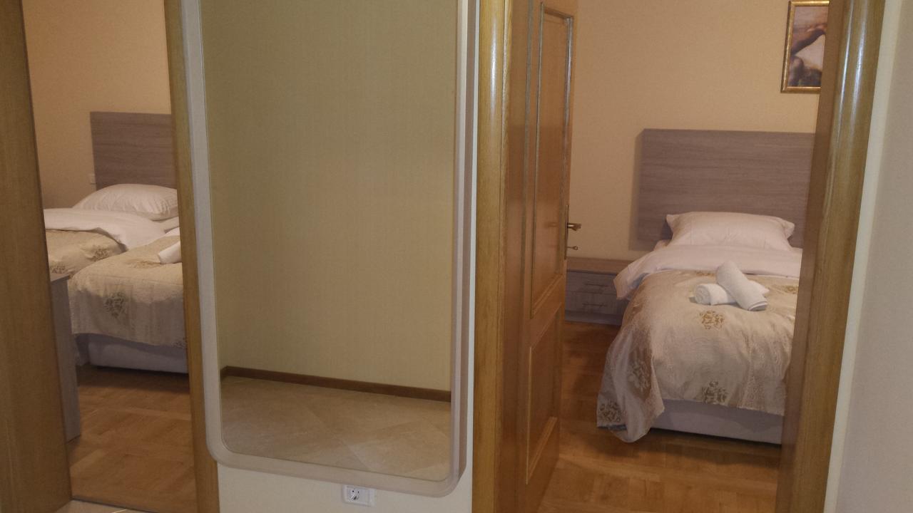 Hotel Mir Меджугорье Экстерьер фото