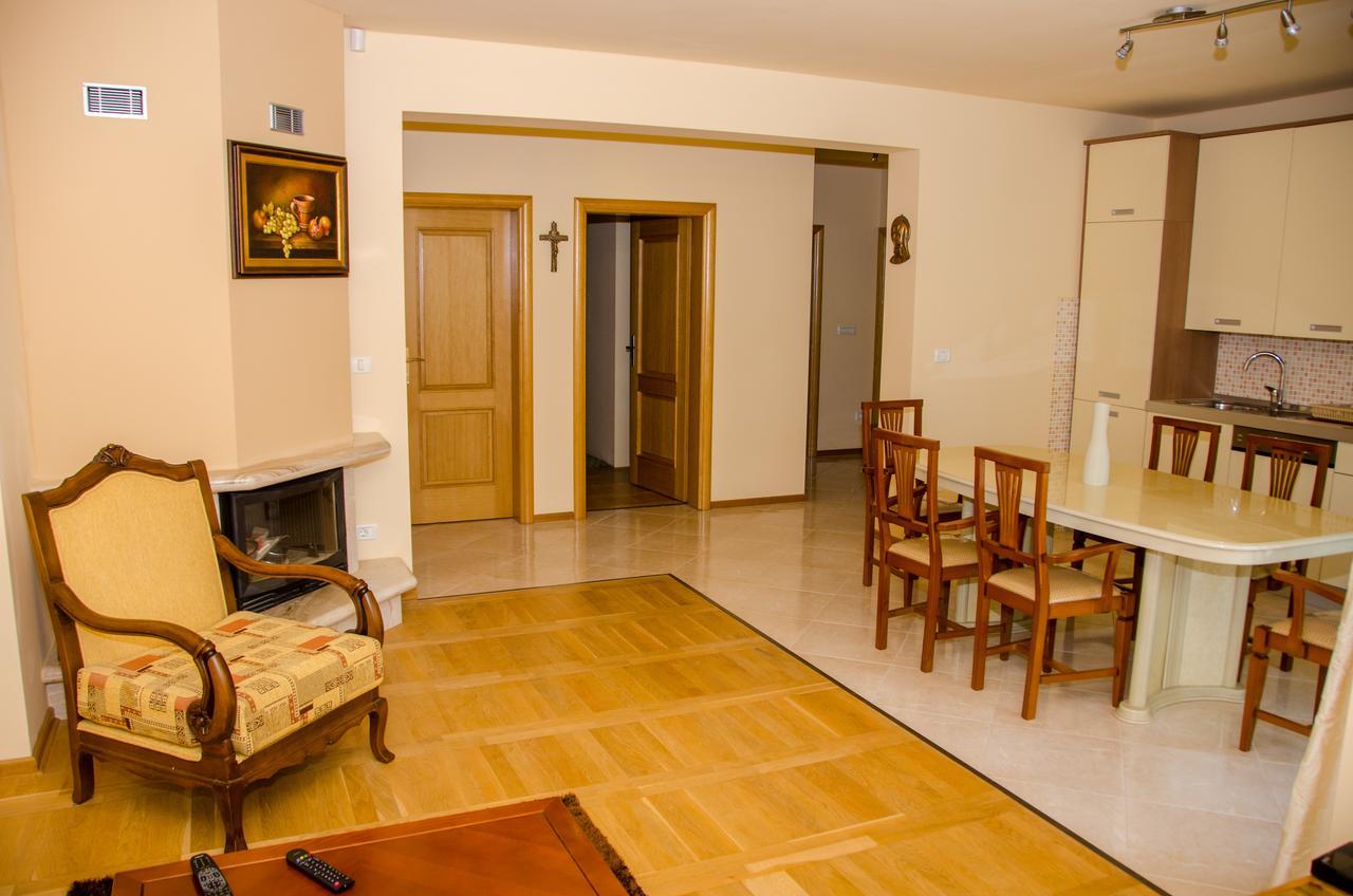 Hotel Mir Меджугорье Экстерьер фото